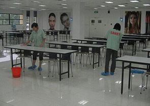 新加坡餐厅或者咖啡店保洁